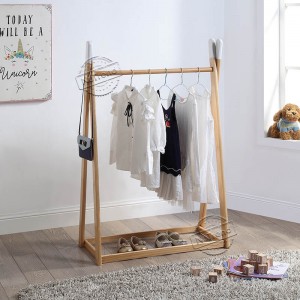 Wooden Kid Clothes Hanger Kids Furniture 708033